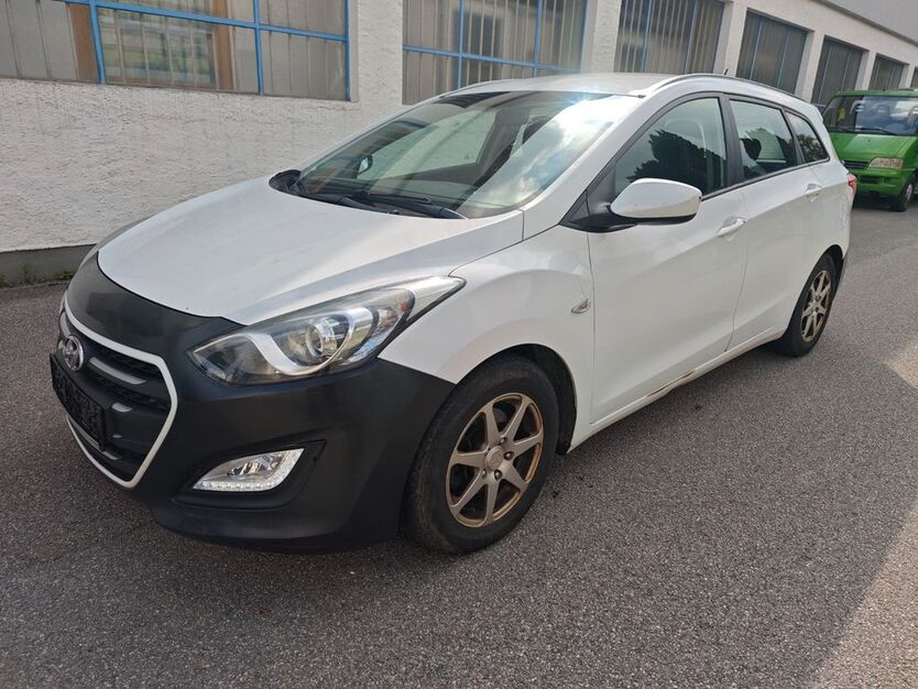Hyundai i30 274.000 km 2.999 € Waldkraiburg 84478
