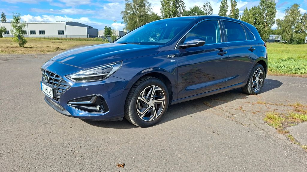 Hyundai i30 13.500 km 16.900 &euro; Mendig 56743