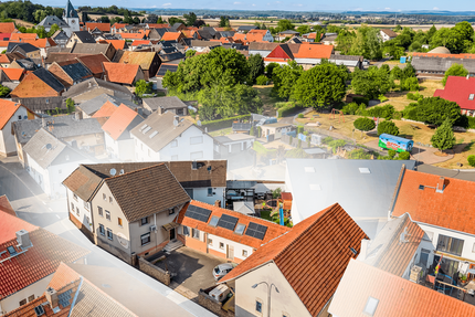 Haus Lich - 11 Zimmer, 301 m&sup2;, 395.000&euro; | Angebot:27121901
