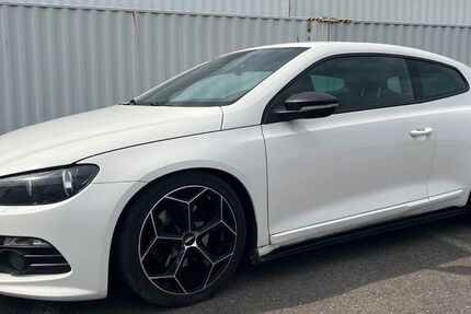 VW Scirocco 153.000 km 4.950 &euro; Berlin 12057