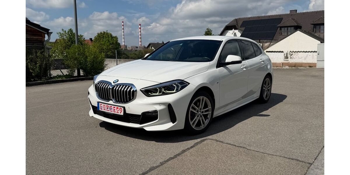 BMW 118 44.389 km 22.499 &euro; Eichstätt 85072
