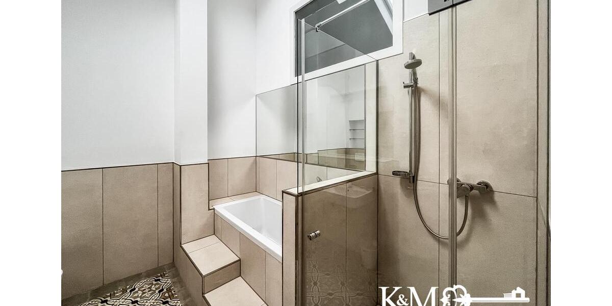 Dachgeschoßwohnung Andernach - 4 Zimmer, 135 m&sup2;, 1.820&euro; | Angebot:26349310