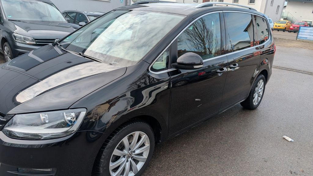 VW Sharan 168.000 km 16.499 &euro; Fridolfing 83413