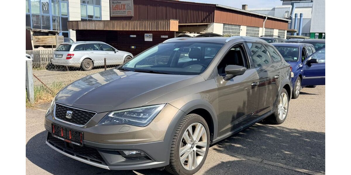 Seat Leon 212.000 km 7.990 &euro; Filderstadt bei Stuttgart 70794