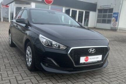 Hyundai i30 95.000 km 11.500 &euro; Hinte 26759