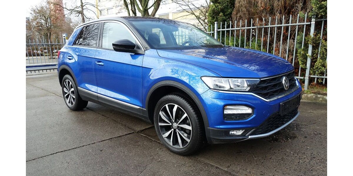 VW T-Roc 64.000 km 17.495 &euro; Chemnitz 09113