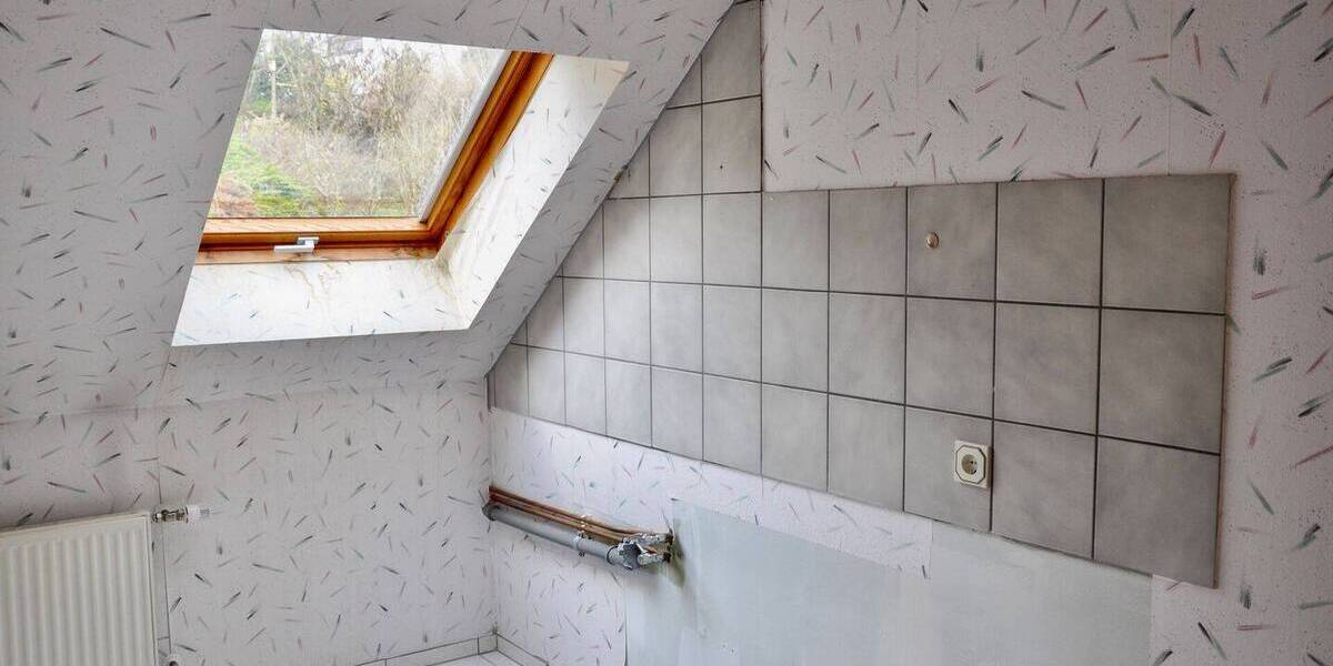 Einfamilienhaus Overath - 7 Zimmer, 117 m&sup2;, 299.000&euro; | Angebot:25937590