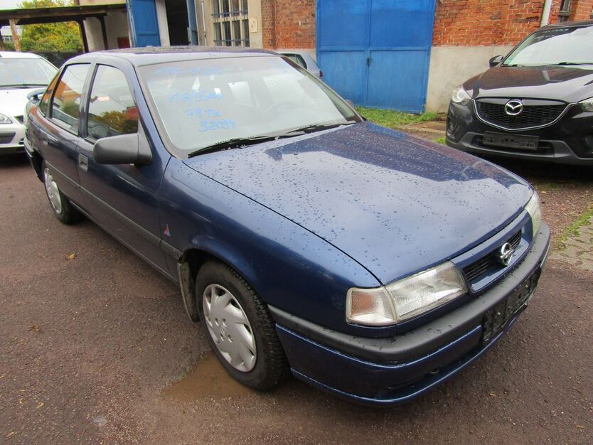Opel Vectra 78.464 km 1.490 € Halle 06130