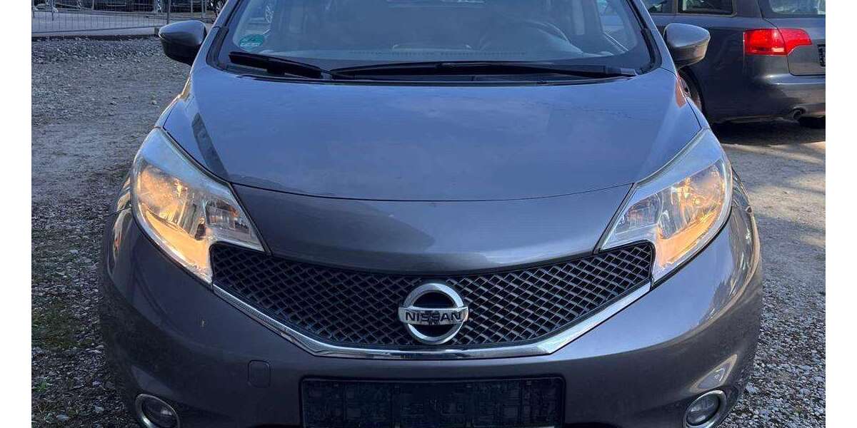 Nissan Note 184.000 km 3.799 &euro; Stuttgart 70376