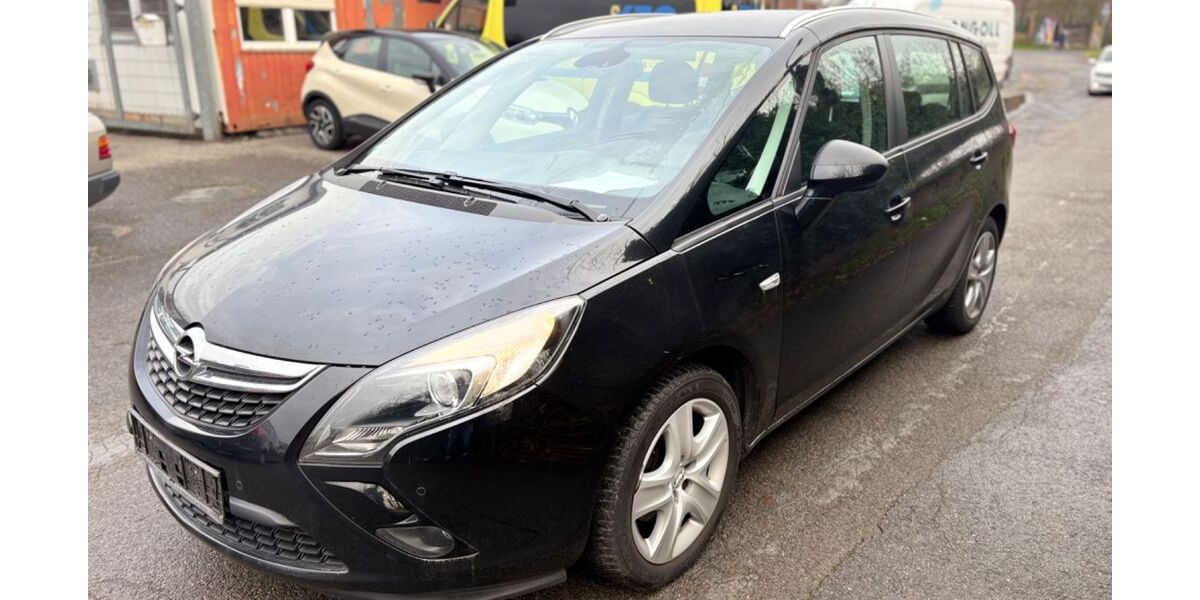 Opel Zafira 207.000 km 4.399 &euro; Bottrop 46238
