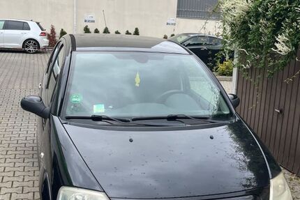 Citroen C3 111.800 km 2.750 € Berlin 12045