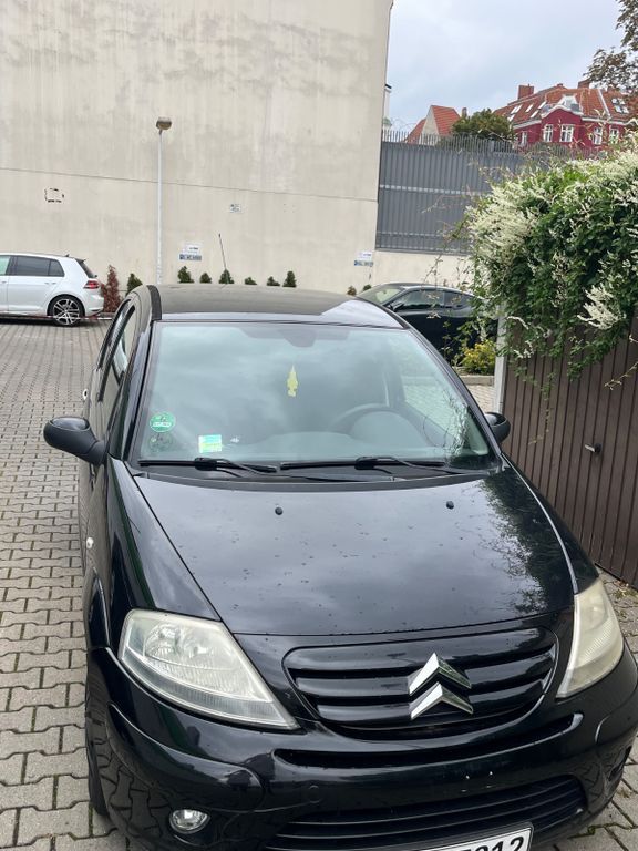 Citroen C3 111.800 km 2.750 € Berlin 12045