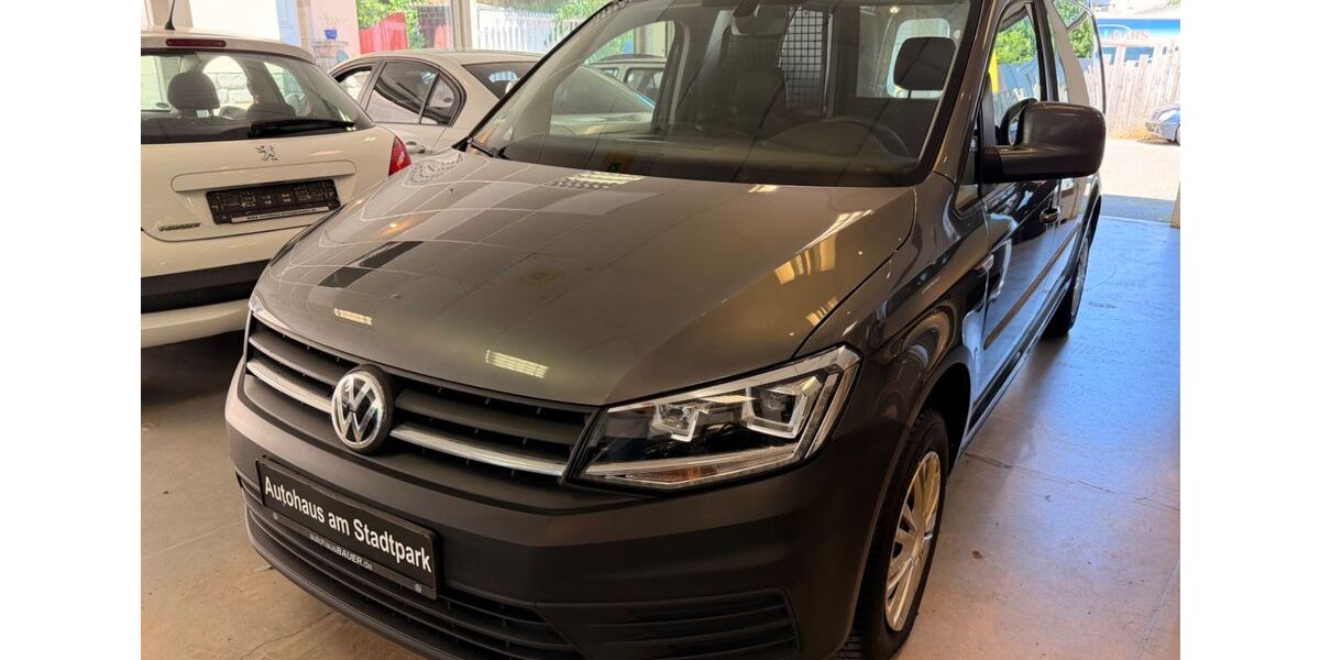 VW Caddy Maxi 180.000 km 12.455 &euro; Bochum 44791
