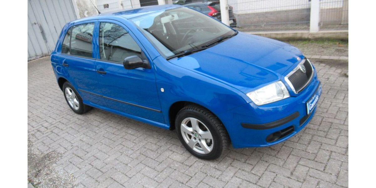 Skoda Fabia 69.000 km 4.990 &euro; Karlsruhe 76131