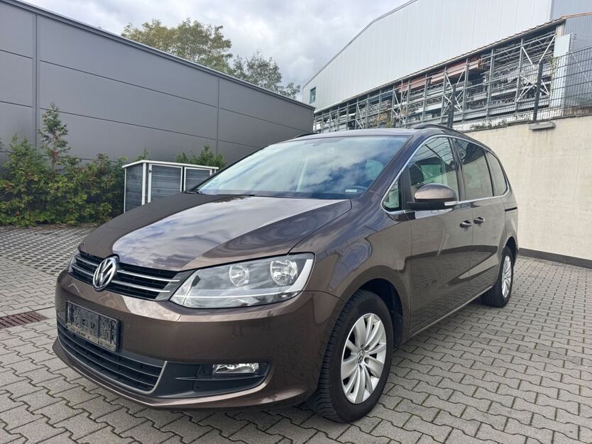 VW Sharan 189.750 km 7.499 € Kelkheim 65779