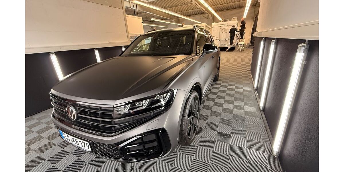 VW Touareg 12.700 km 67.900 &euro; Saarlouis 66750