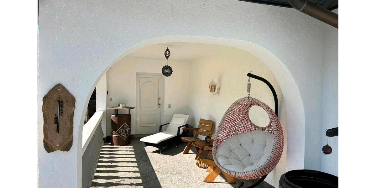 Villa Eschwege - 8 Zimmer, 300 m&sup2;, 675.000&euro; | Angebot:26404791
