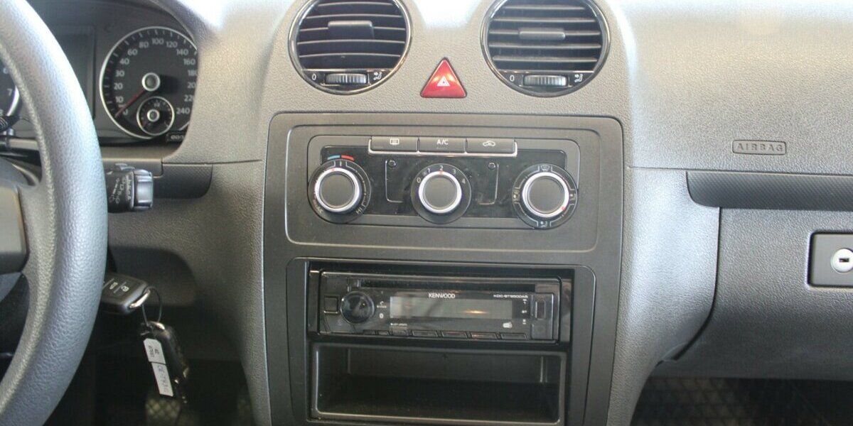 VW Caddy Maxi 1.2 - 7-Sitzer- 73.817 km 14.980 &euro; Euskirchen 53881