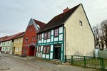 HORN IMMOBILIEN++ Friedland, historisches Stadthaus mit 6 Zimmern, Kaminöfen, 2 Bädern und Garage - Einfamilienhaus Friedland | Angebot:26181375