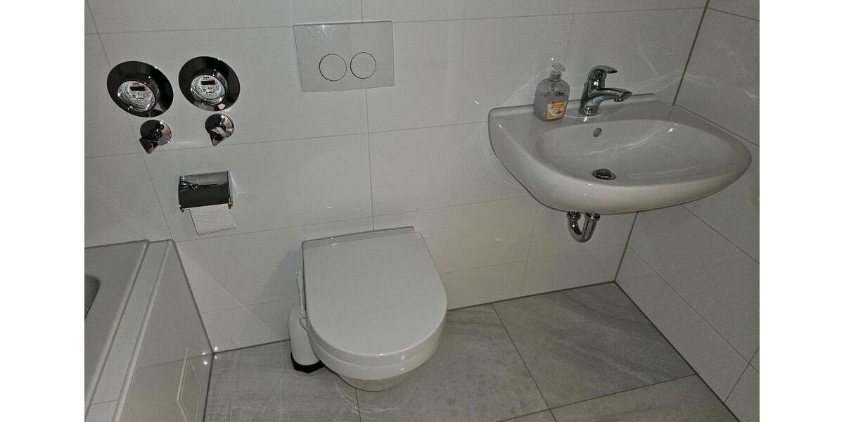 Etagenwohnung Villingen-Schwenningen Schwenningen - 1.5 Zimmer, 45 m&sup2;, 135.000&euro; | Angebot:27017127