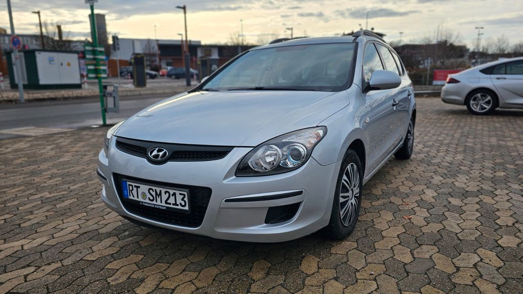 Hyundai i30 107.000 km 3.950 &euro; Reutlingen 72760