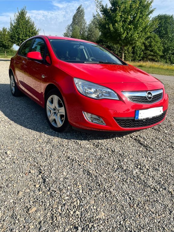 Opel Astra 86.000 km 7.800 € Westerheim 87784