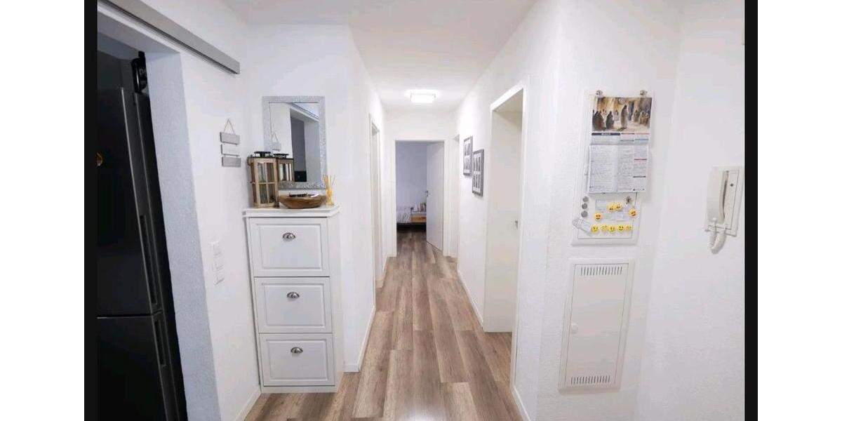Etagenwohnung Reutlingen Orschel-Hagen - 3 Zimmer, 82 m&sup2;, 295.000&euro; | Angebot:26699609