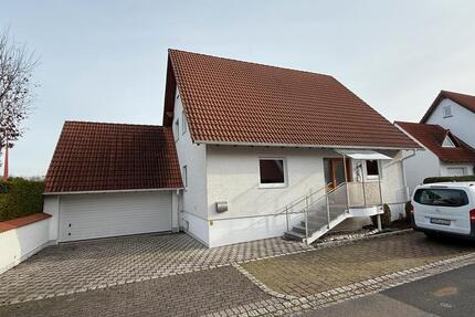 Haus Schwebheim - 6 Zimmer, 132 m&sup2;, 1.990&euro; | Angebot:26364084