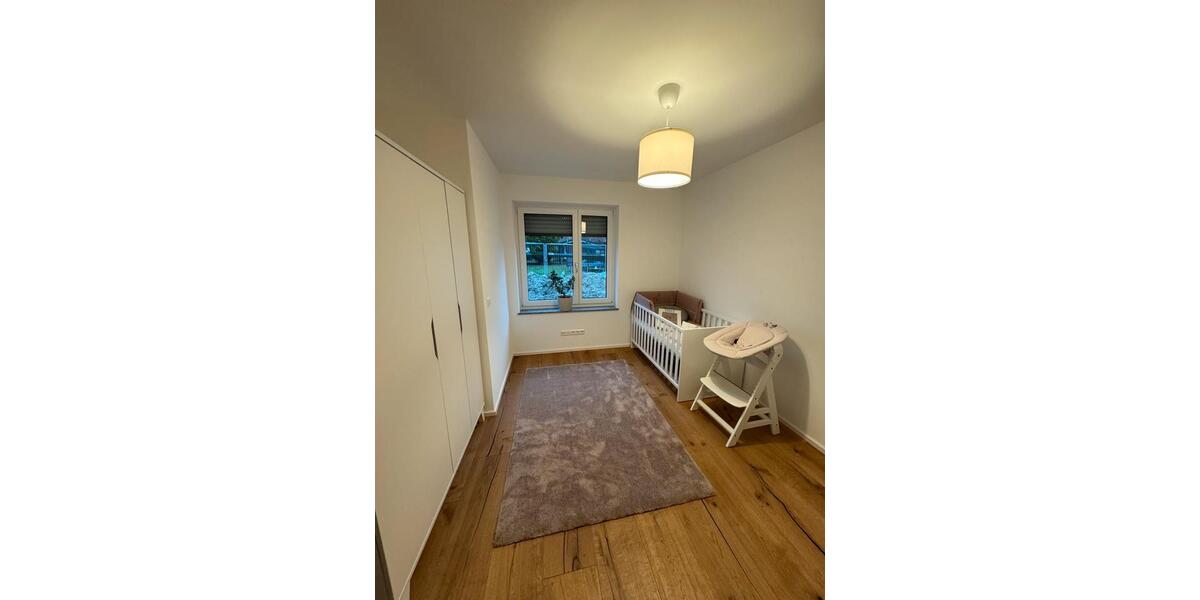 Erdgeschoßwohnung Aichach - 4 Zimmer, 107 m&sup2;, 599.000&euro; | Angebot:26688747