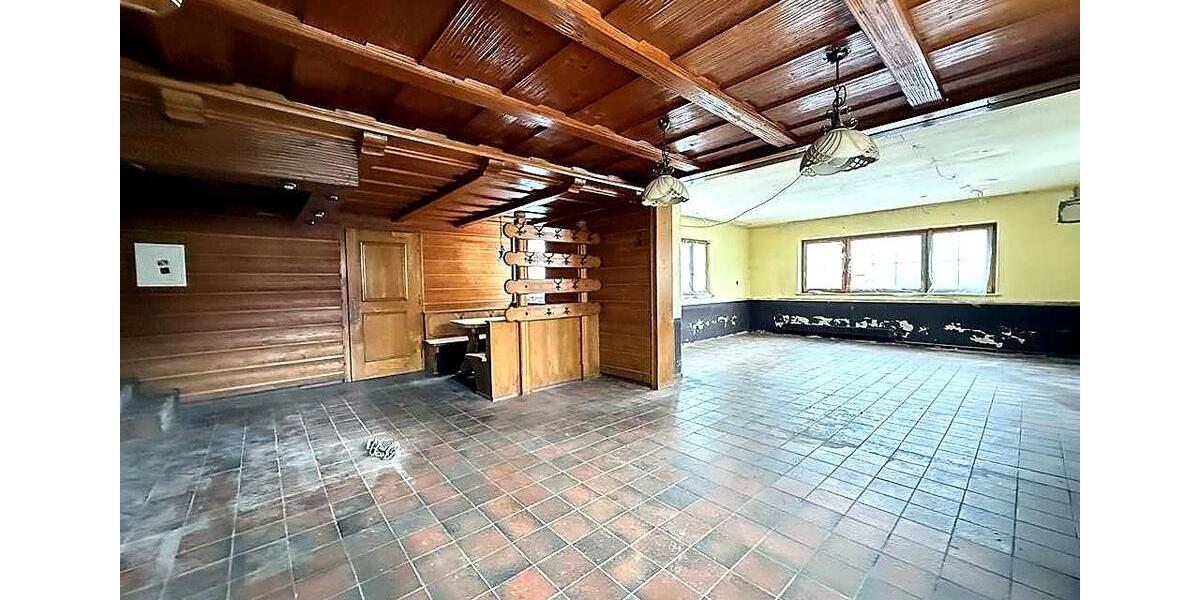 Einfamilienhaus Scheßlitz - 8 Zimmer, 315 m&sup2;, 169.000&euro; | Angebot:26636938