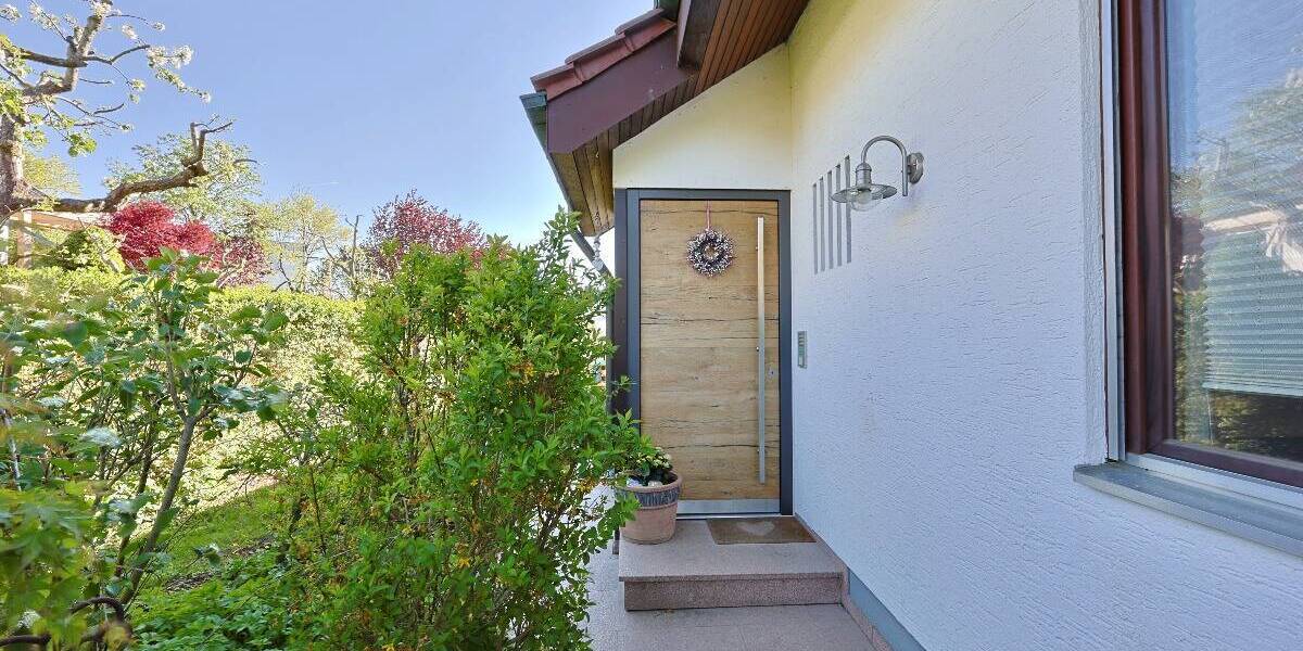 Einfamilienhaus Erbach - 6 Zimmer, 237 m&sup2;, 849.000&euro; | Angebot:26674446