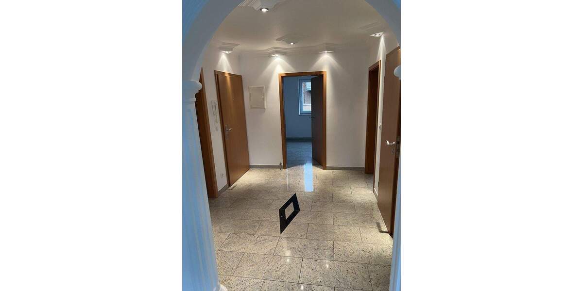 Etagenwohnung Köln Volkhoven/Weiler - 3 Zimmer, 83 m&sup2;, 1.350&euro; | Angebot:24916639