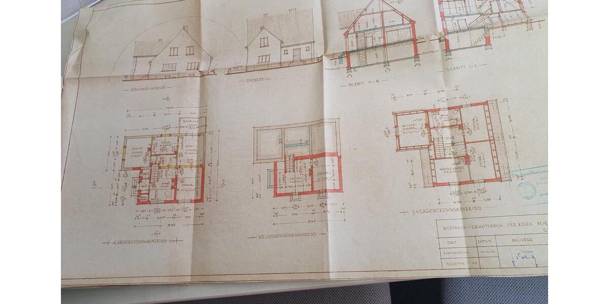 Einfamilienhaus Elsterwerda - 7 Zimmer, 150 m&sup2;, 135.000&euro; | Angebot:25993928