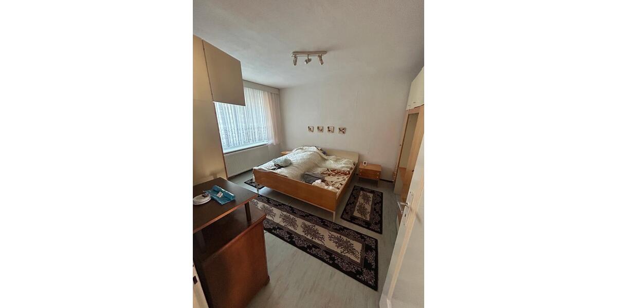 Doppelhaushälfte Borna - 2 Zimmer, 123 m&sup2;, 152.000&euro; | Angebot:27266536