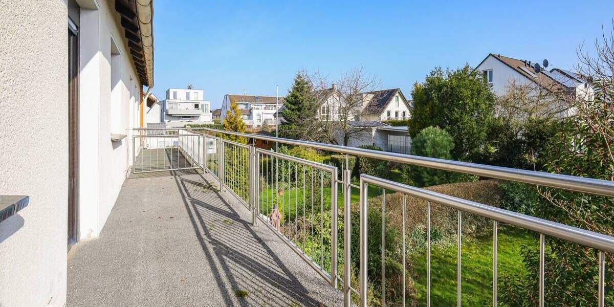 Doppelhaushälfte Langenfeld / Reusrath Reusrath - 6 Zimmer, 121 m&sup2;, 450.000&euro; | Angebot:25473873