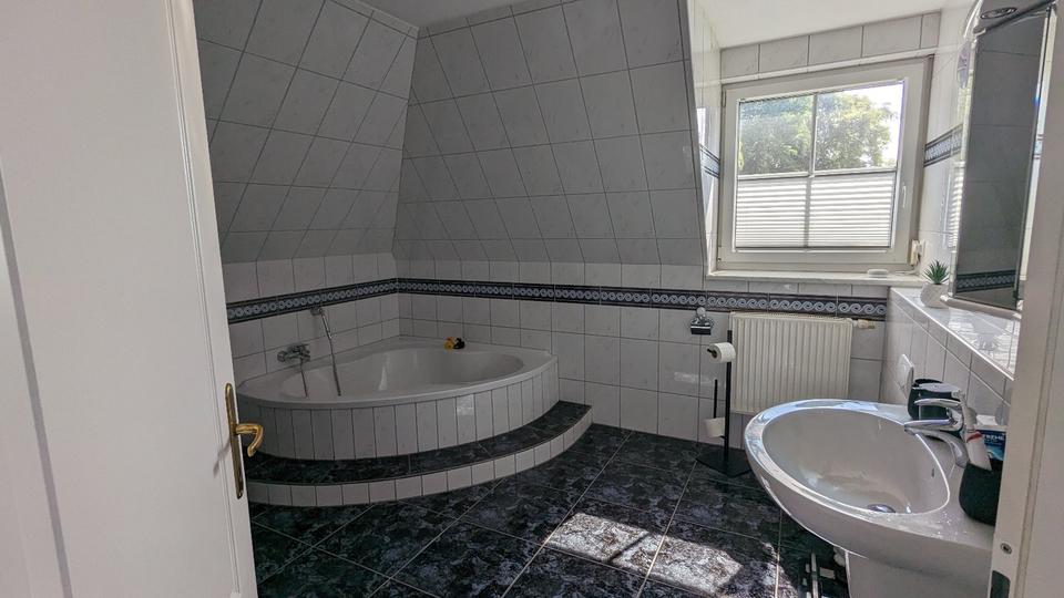 Einfamilienhaus Hohenlockstedt - 4 Zimmer, 130 m&sup2;, 479.000&euro; | Angebot:27096895