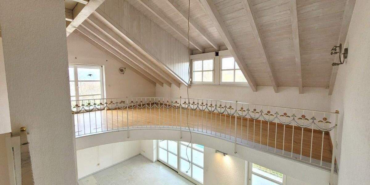 Einfamilienhaus Schopfheim - 8 Zimmer, 272 m&sup2;, 675.000&euro; | Angebot:25876998