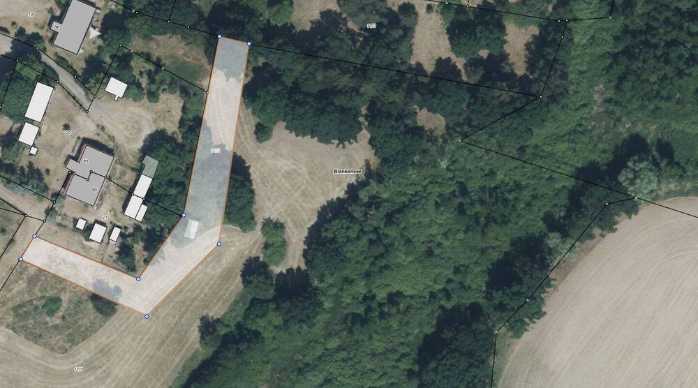 Tinyhaus Naturgrundstück 1652qm Landschaftsschutzgebiet ca90Min.von Berlin 1Nachbar Nebengebäude