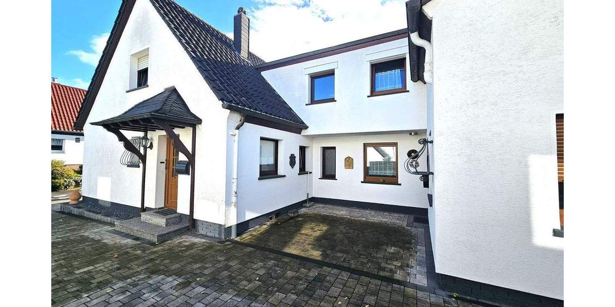 Reihenendhaus Trier Weismark-Feyen - 7 Zimmer, 155 m&sup2;, 499.000&euro; | Angebot:25743585