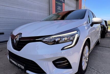 Renault Clio 99.900 km 11.900 &euro; Polenz 04821