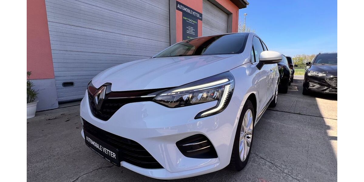 Renault Clio 99.900 km 11.900 &euro; Polenz 04821