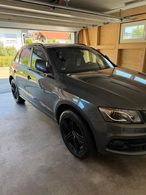 Audi Q5 224.000 km 15.750 € Wellendingen 78669