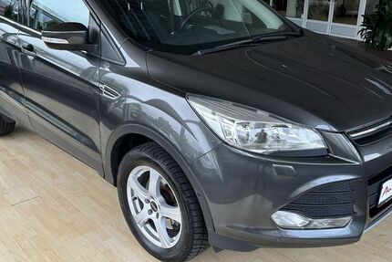 Ford Kuga 149.050 km 8.850 &euro; Frankenberg/Eder 35066