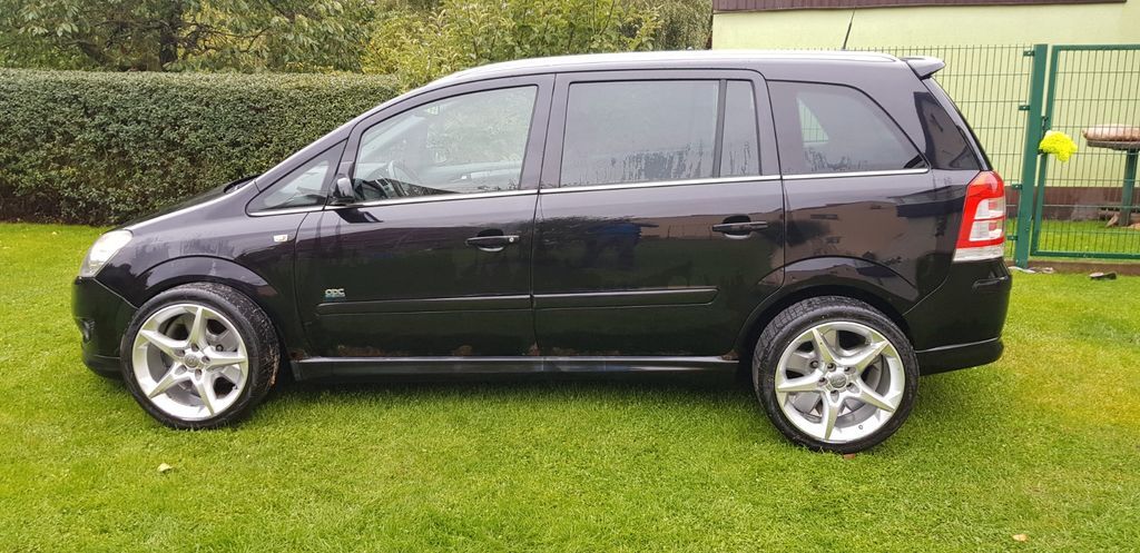 Opel Zafira 326.700 km 2.000 € Wölferbütt 36404