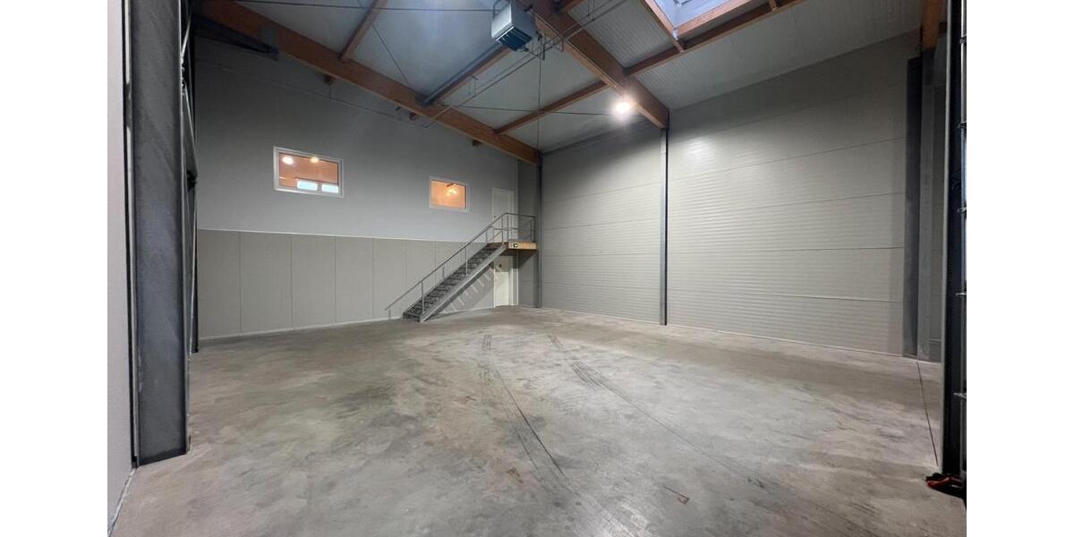Gewerbeobjekt Adelsdorf - 1.590&euro; | Angebot:26449904