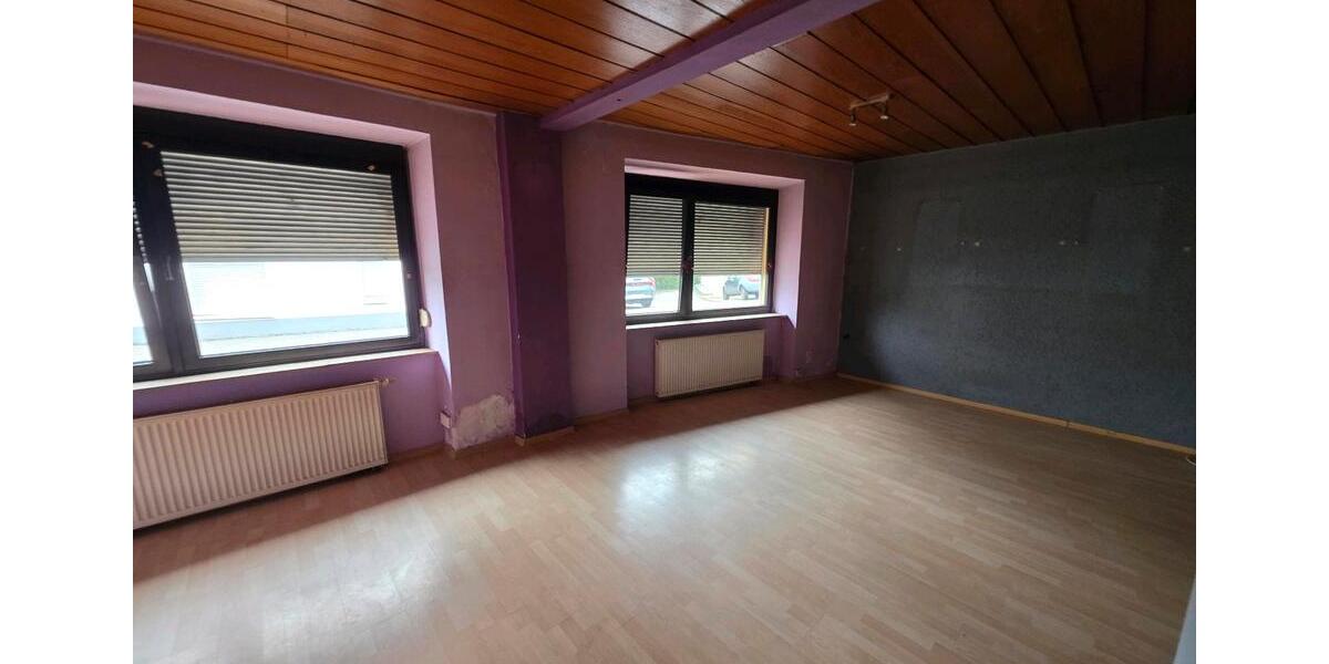 Etagenwohnung Bexbach - 2 Zimmer, 91 m&sup2;, 550&euro; | Angebot:26597293