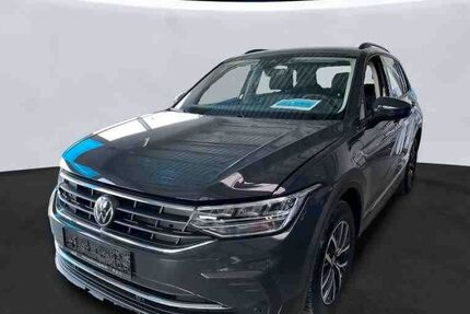VW Tiguan 44.900 km 25.900 &euro; Blaufelden 74572