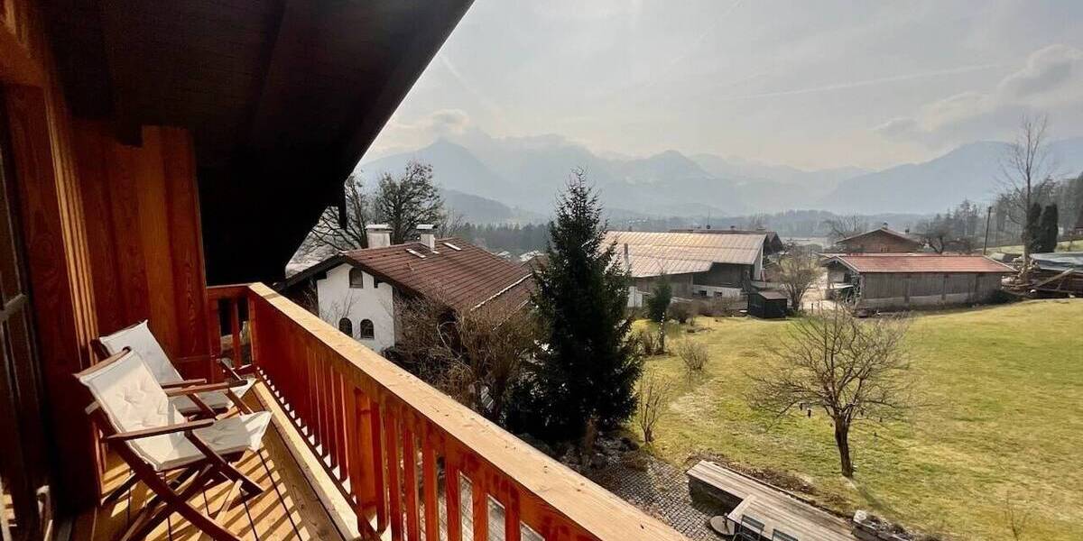 Etagenwohnung Bischofswiesen - 3 Zimmer, 99 m&sup2;, 425.000&euro; | Angebot:25734184