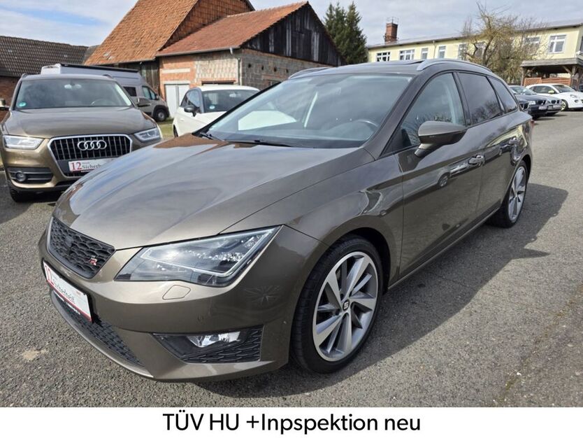Seat Leon 105.000 km 14.599 € Kirchworbis 37339