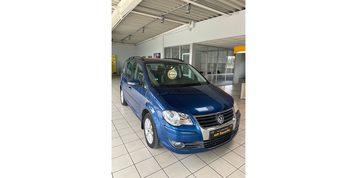 VW Touran 162.989 km 5.600 &euro; Friedland 17098